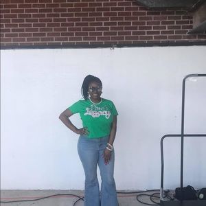 Meet your Posher, Brittney